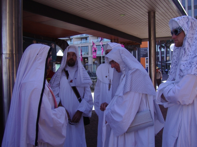 Zoo Walk 5 March 2003